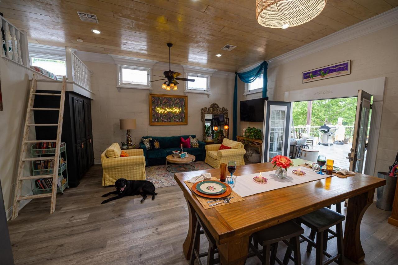 Chateau Royale, Pet Friendly, On Bayou, Downtown! New Iberia Exterior photo